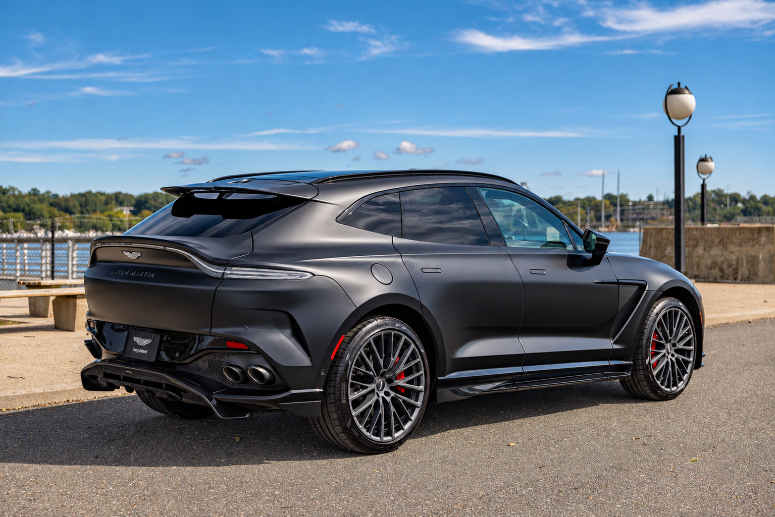Used 2025 Aston Martin DBX 707 AWD/4WD image 4