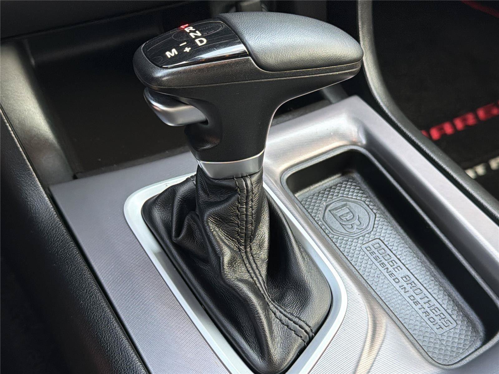 Used 2022 Dodge Charger Scat Pack w/ Dynamics Package RWD image 16