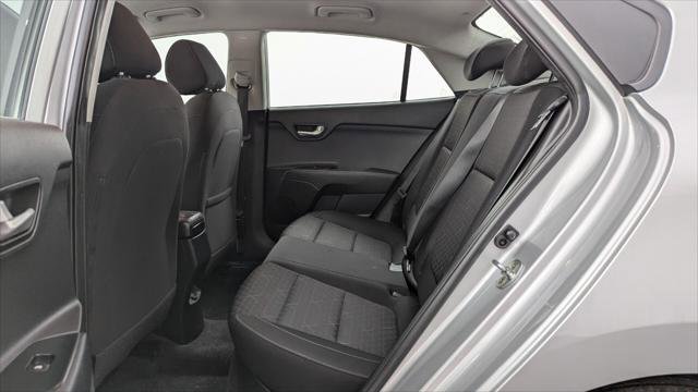 Used 2022 Kia Rio S image 17