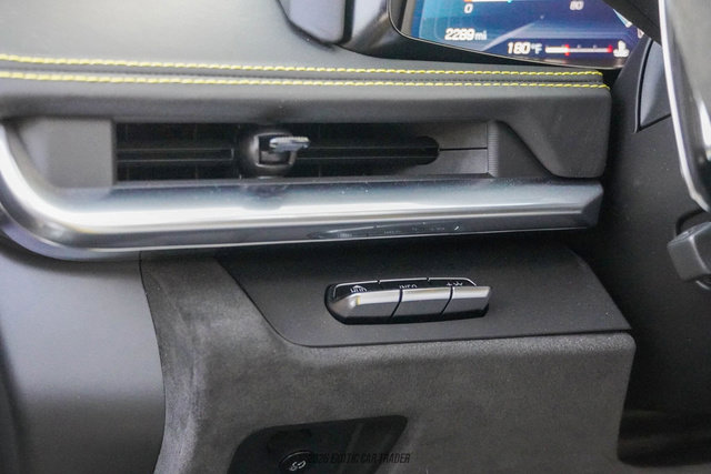 Used 2022 Chevrolet Corvette Stingray Premium Cpe RWD image 46