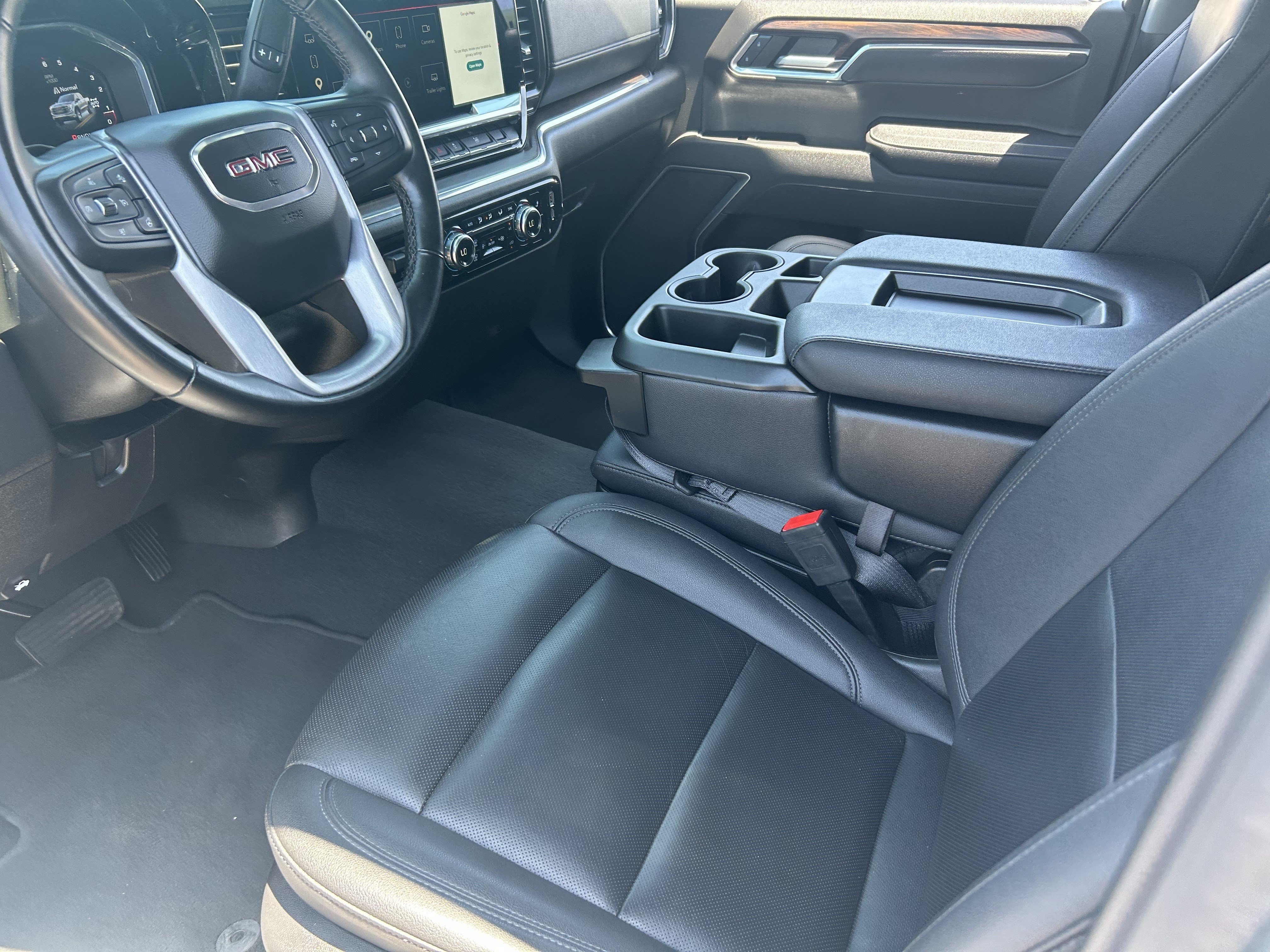 Used 2025 GMC Sierra 1500 SLT AWD/4WD image 25