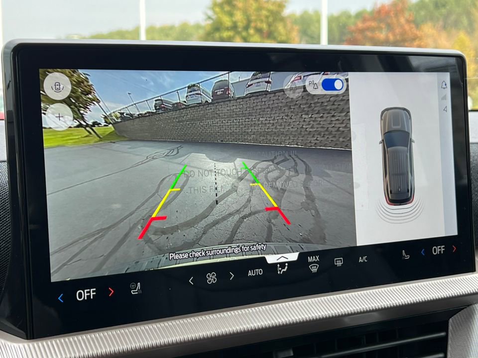 Used 2026 Ford Explorer Active w/ Active Comfort Package image 25