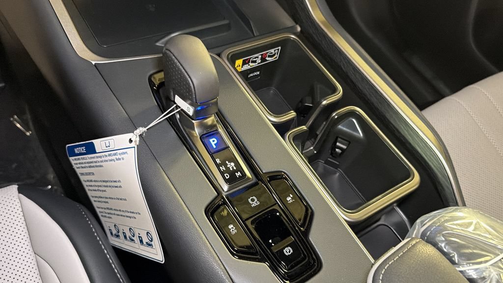New 2026 Lexus TX 500h AWD image 24
