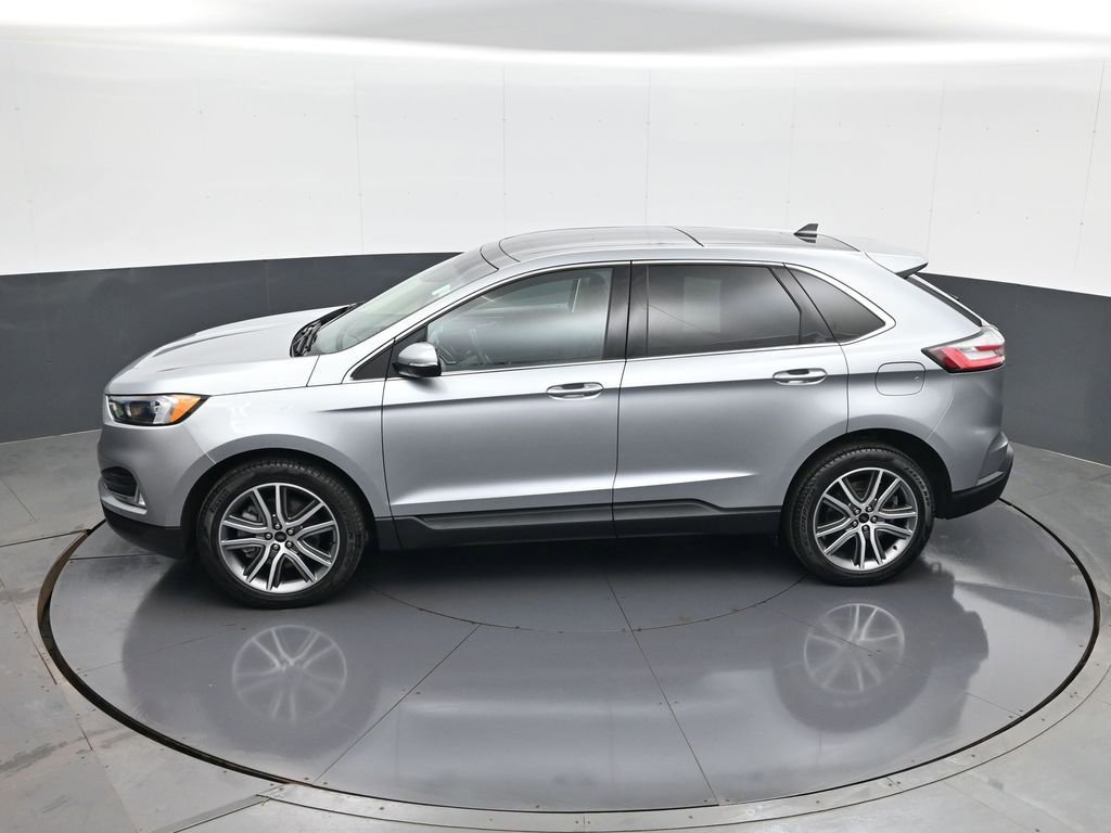 Used 2023 Ford Edge Titanium w/ Class II Trailer Tow Package AWD/4WD image 20