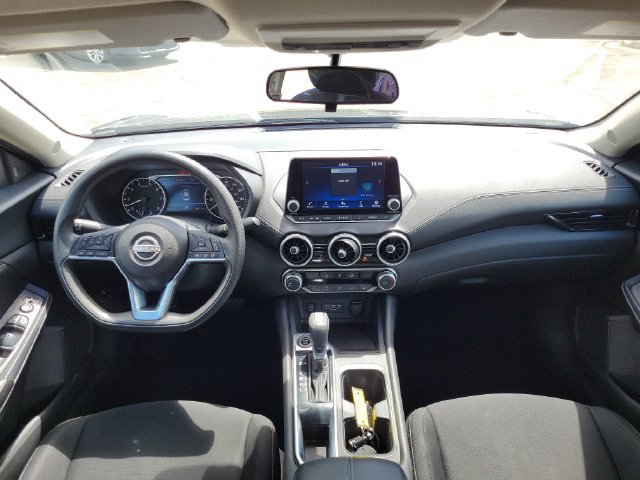 Used 2024 Nissan Sentra SV FWD image 11