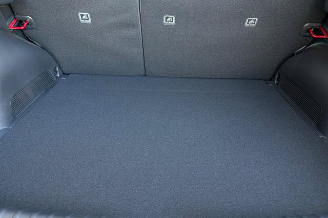 New 2026 Kia Niro EX FWD image 17