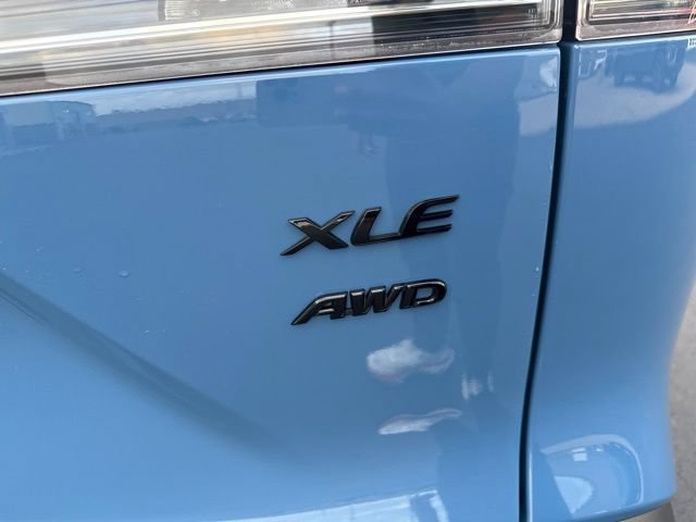 Certified 2026 Toyota Corolla Cross XLE w/ Convenience Package AWD/4WD image 9