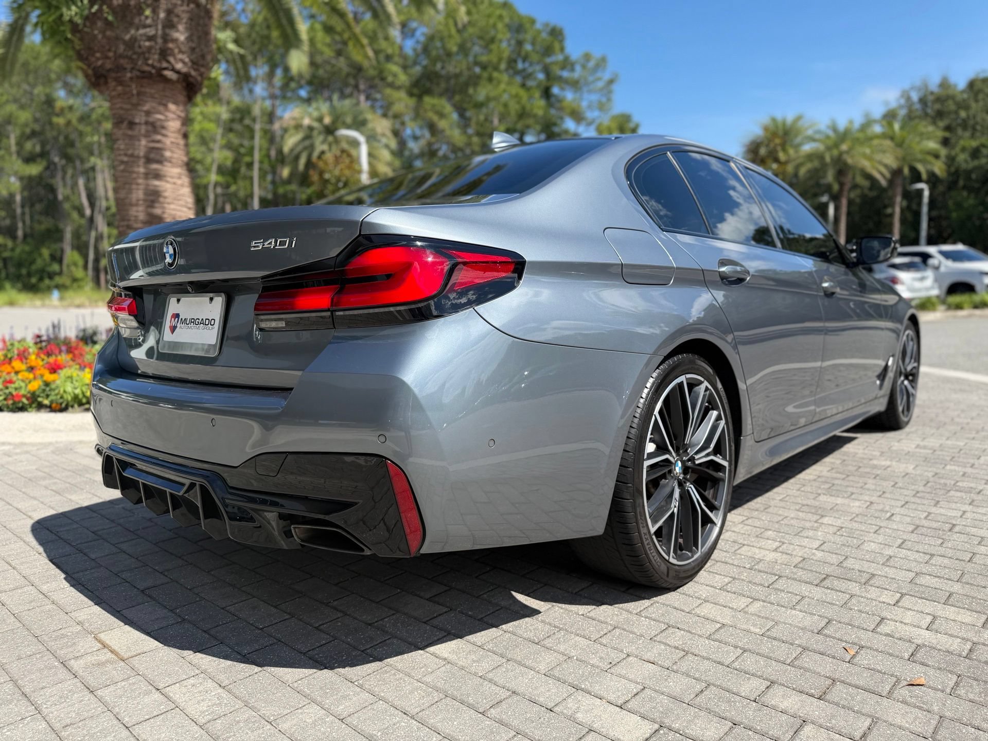 Used 2021 BMW 540i w/ M Sport Package RWD image 14