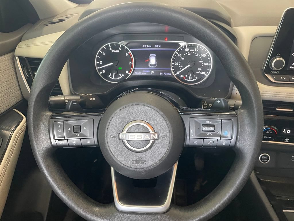 Certified 2022 Nissan Rogue SV FWD image 13