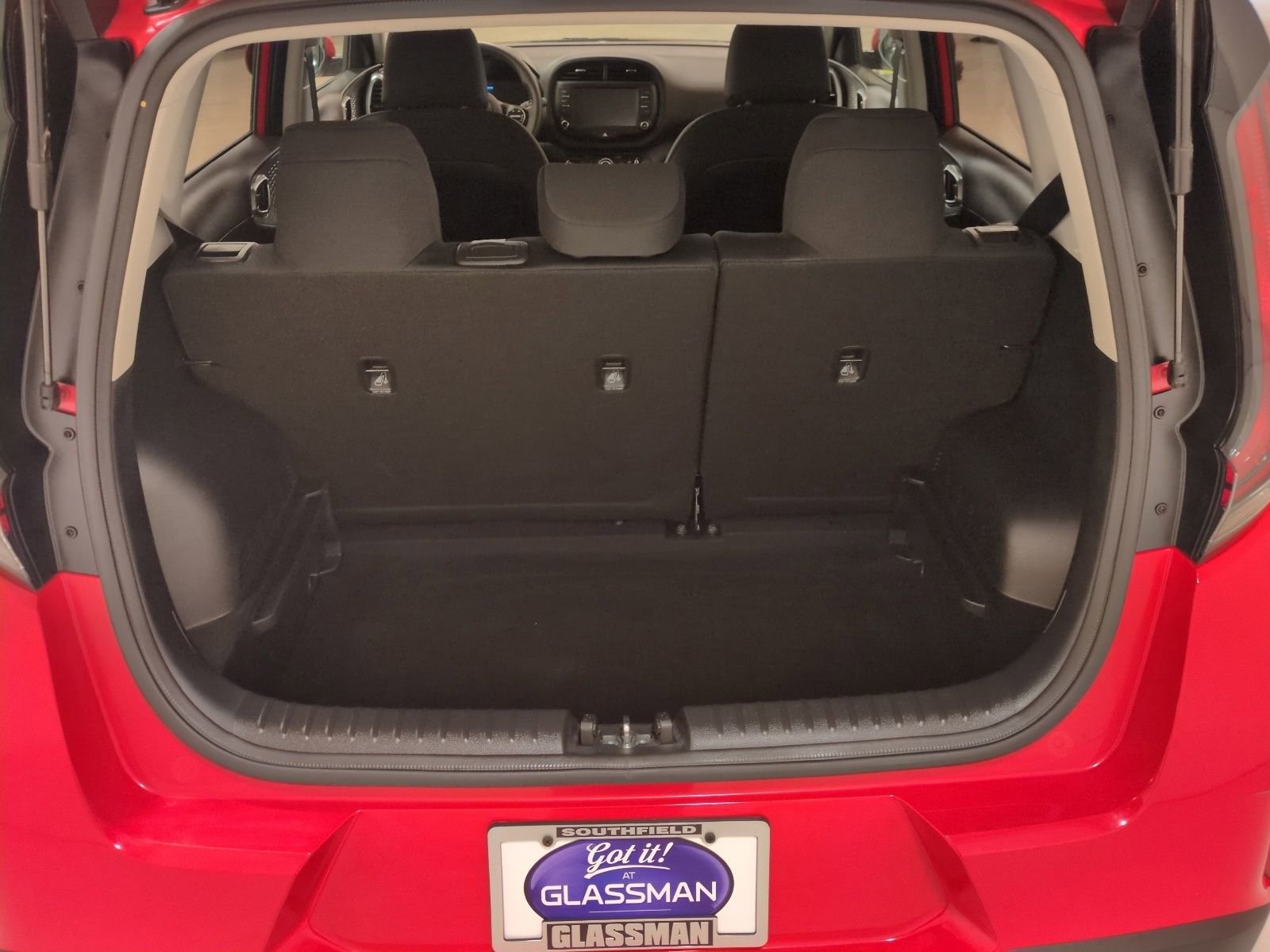 Certified 2024 Kia Soul LX FWD image 12