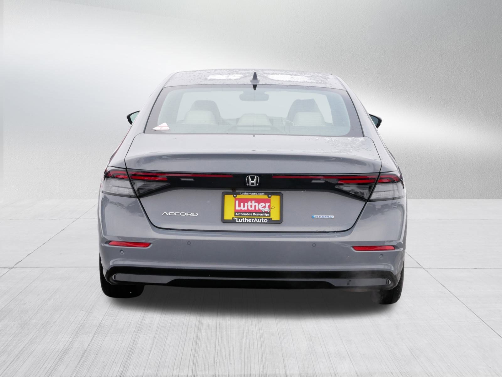 Certified 2025 Honda Accord EX-L image 6