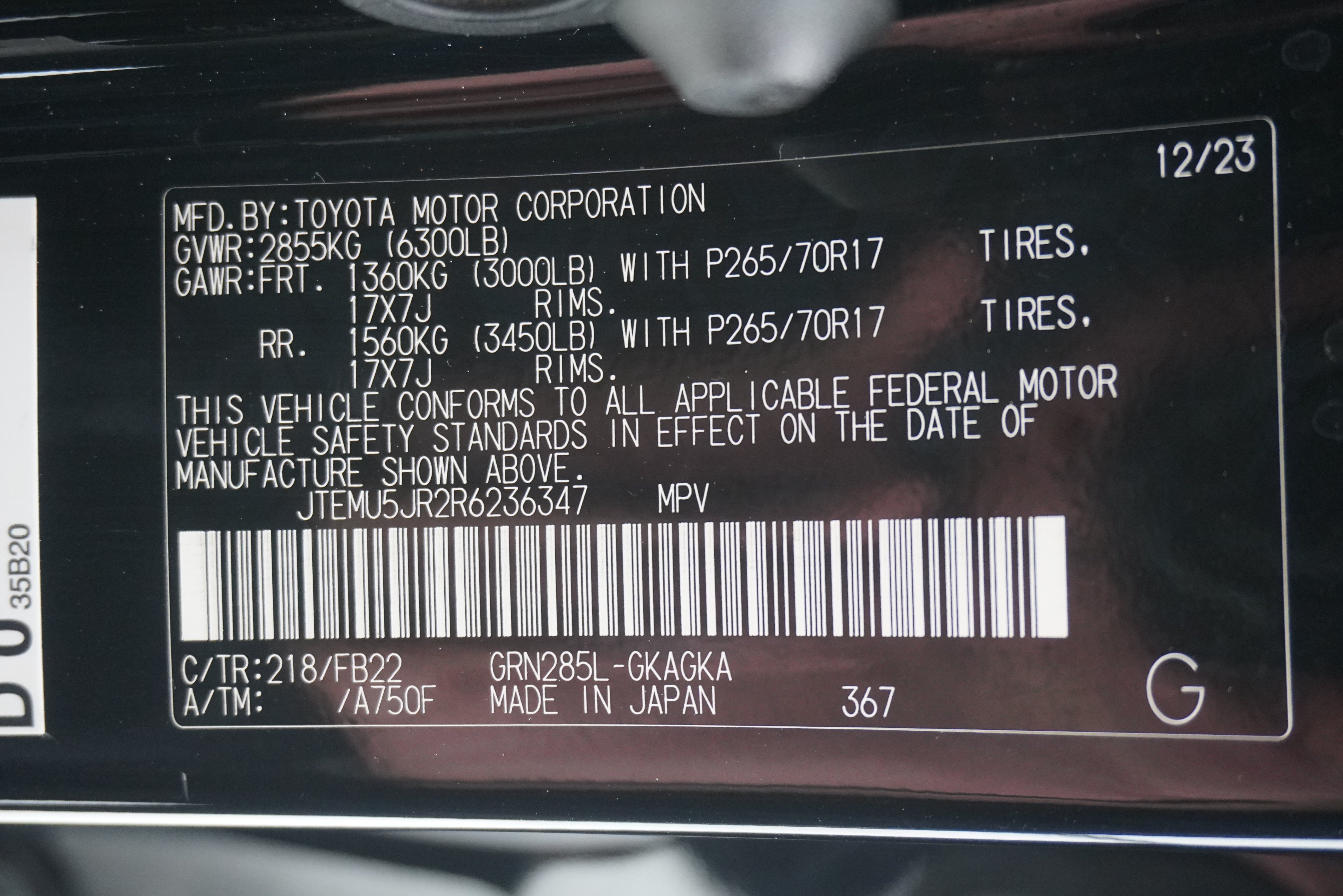 Used 2024 Toyota 4Runner SR5 AWD/4WD image 28