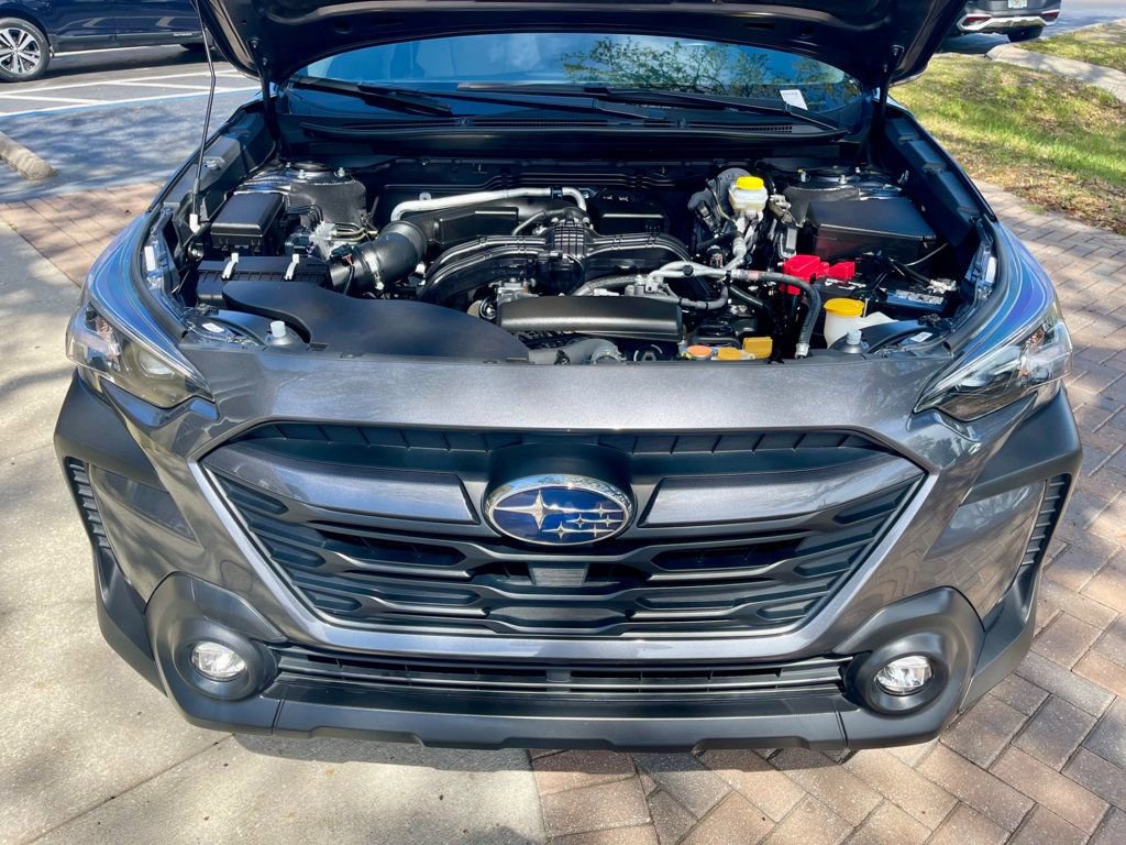 Used 2025 Subaru Outback Premium image 16