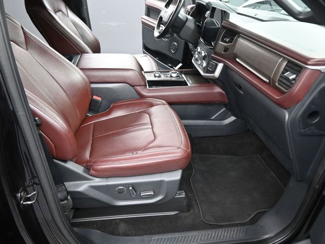 Used 2022 Ford Expedition Limited AWD/4WD image 36