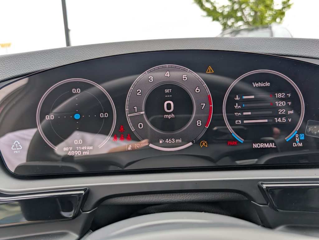 Certified 2025 Porsche Cayenne Coupe AWD/4WD image 12