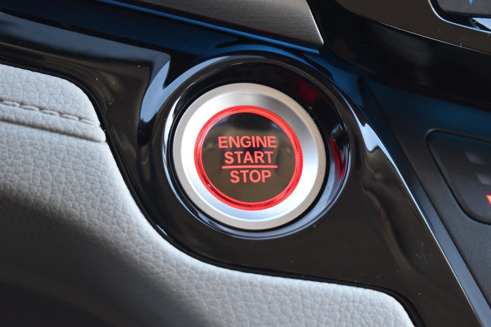 New 2026 Honda Odyssey Touring image 5