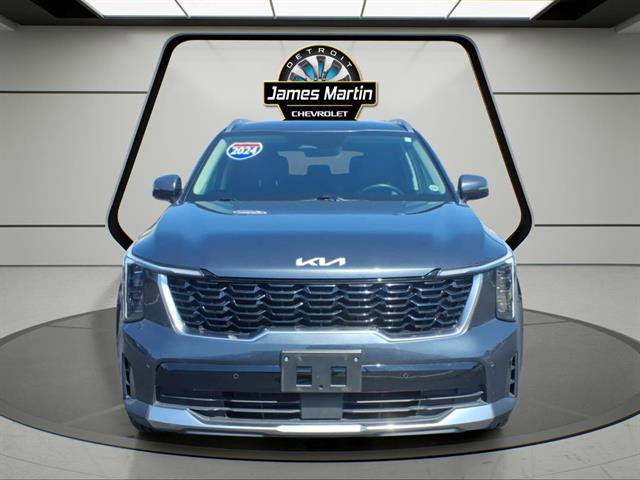 Used 2024 Kia Sorento S image 2