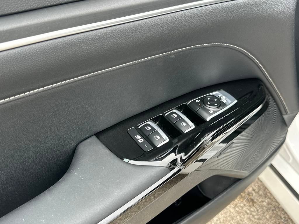 New 2025 Kia K5 GT-Line w/ GT-Line Premium Package image 11