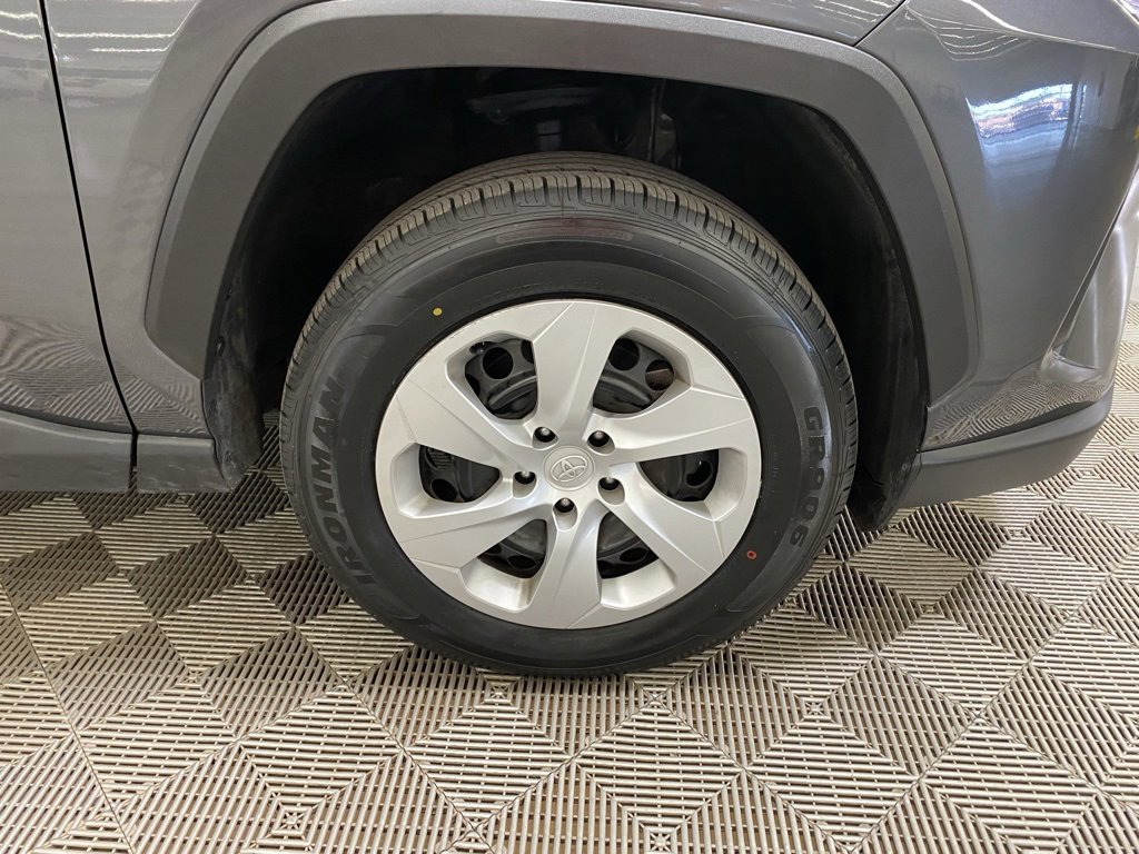 Used 2024 Toyota RAV4 LE image 2