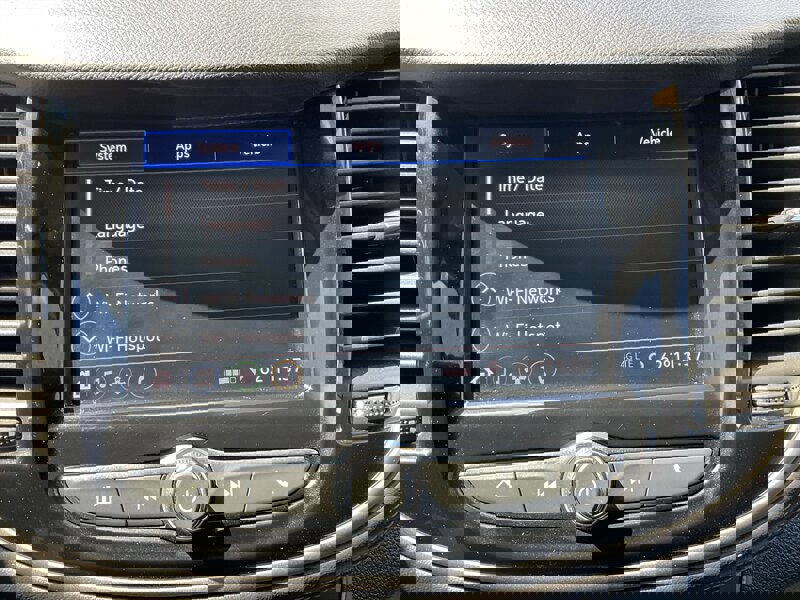 Used 2020 Chevrolet Trax LS w/ Tint and Cruise Package AWD/4WD image 19