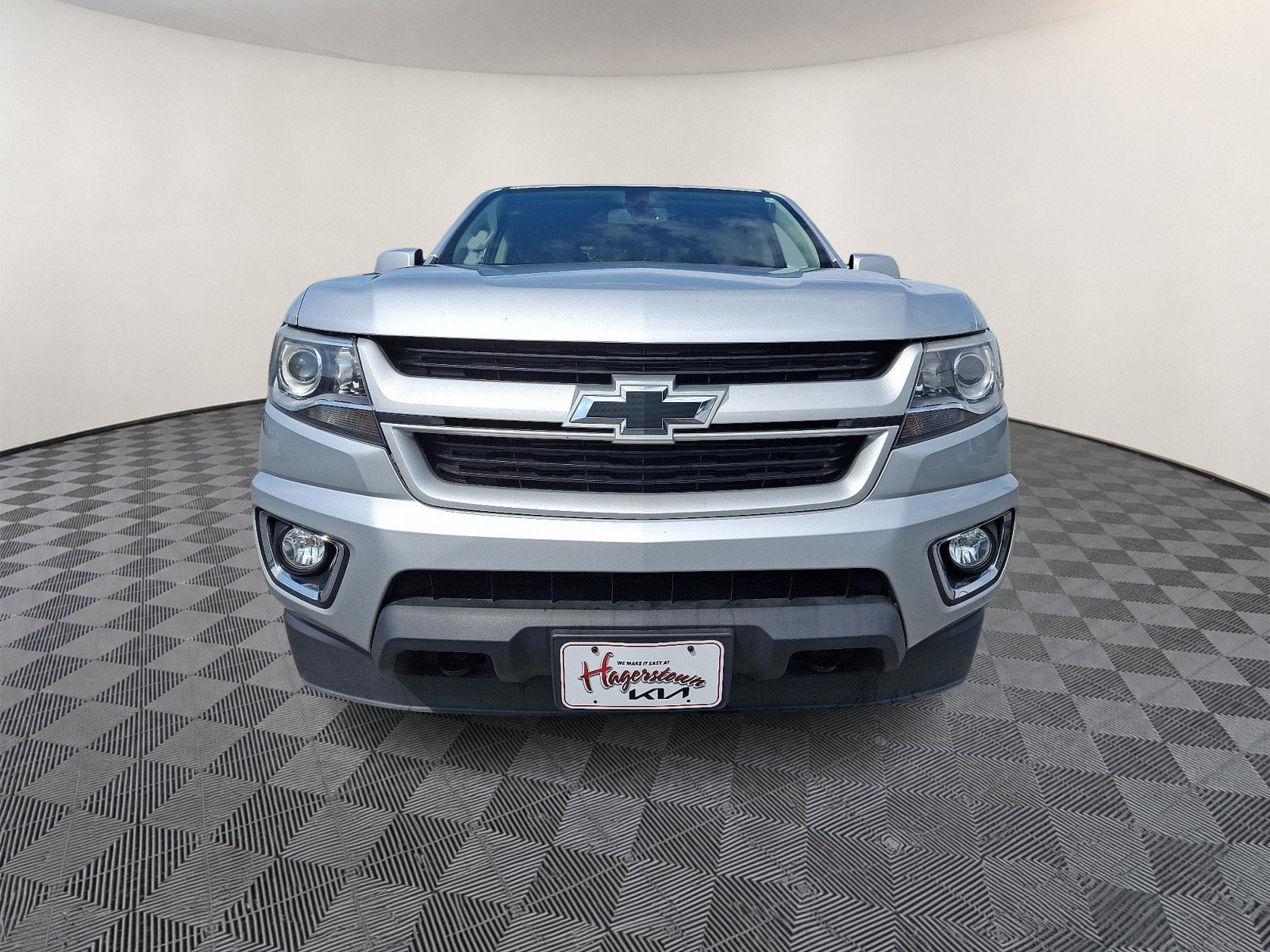 Used 2019 Chevrolet Colorado Z71 AWD/4WD image 2