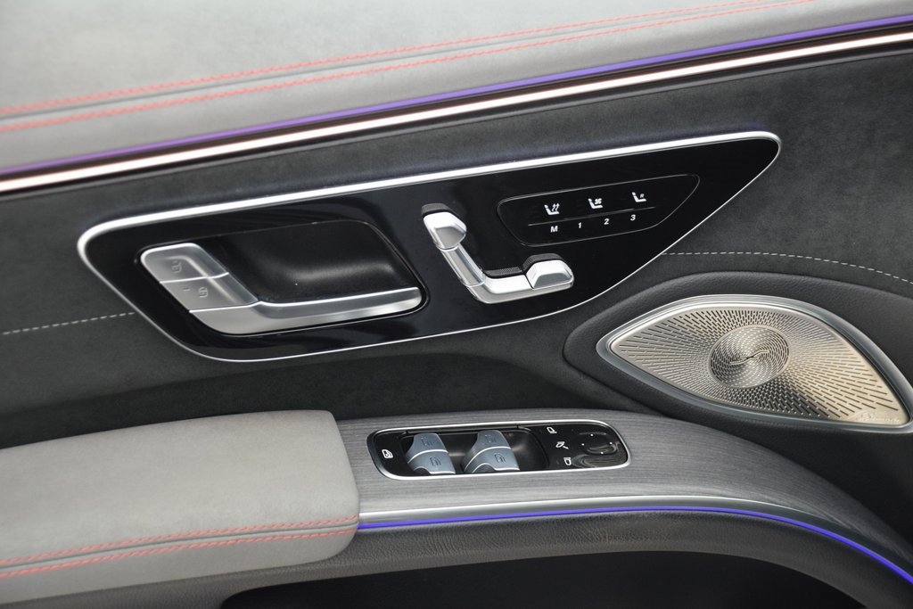 Used 2022 Mercedes-Benz EQS 580 EQS 580 image 21