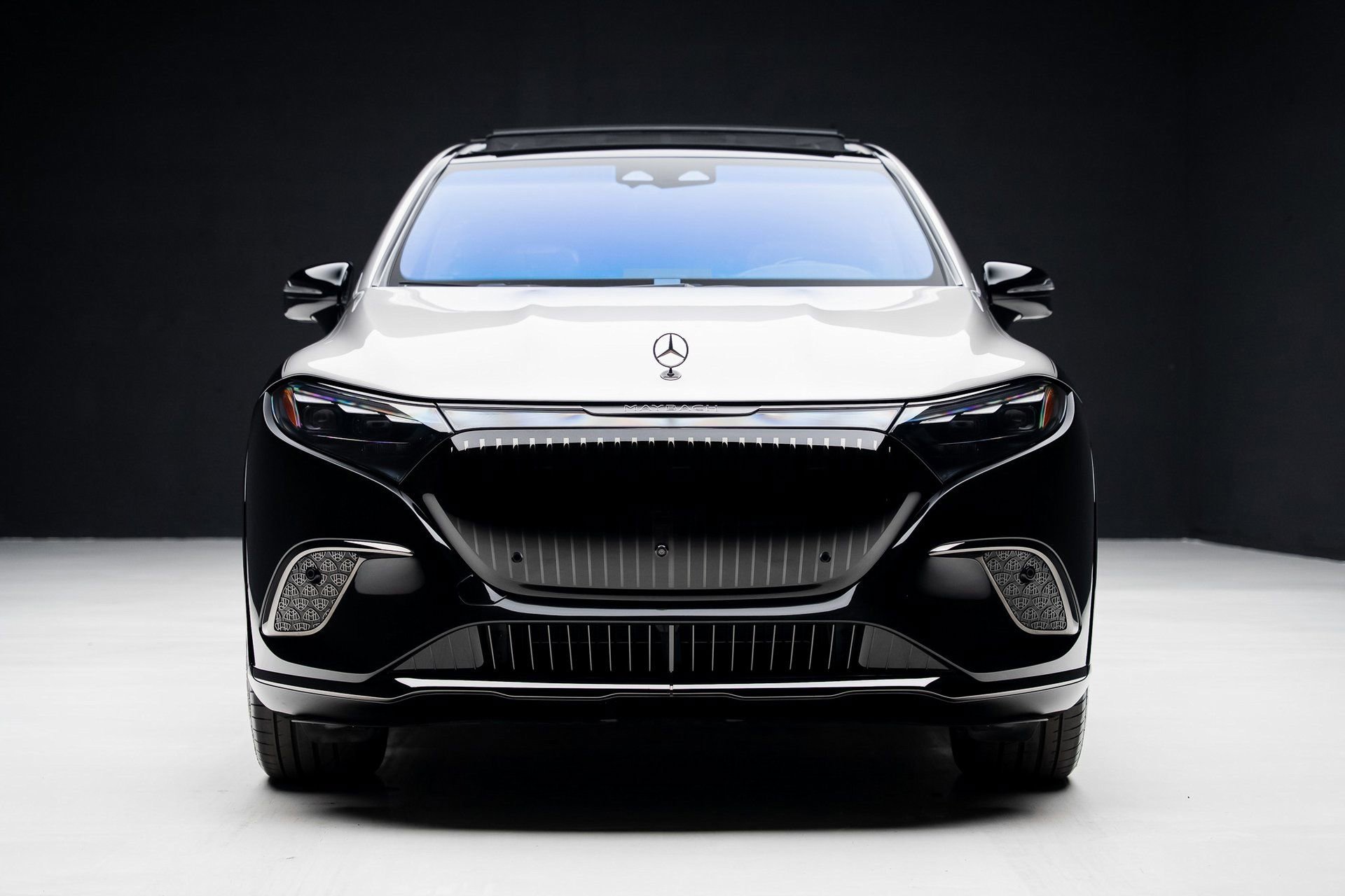 Used 2024 Mercedes-Benz Maybach EQS 680 4MATIC image 7