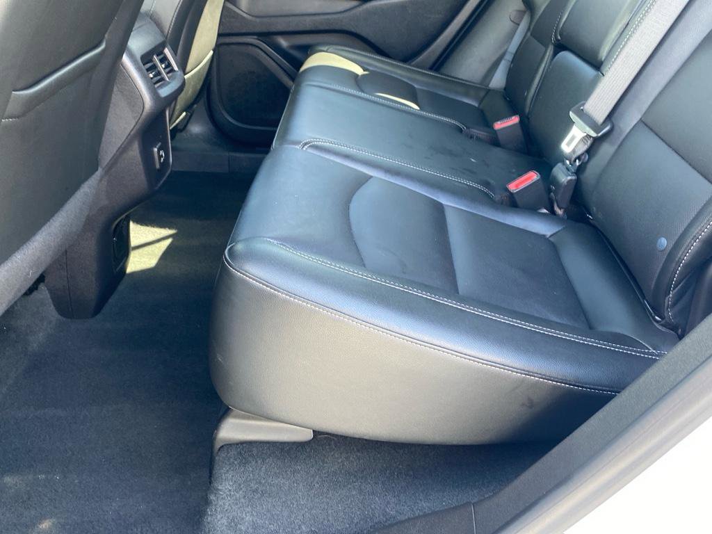 Used 2024 GMC Terrain SLT image 21