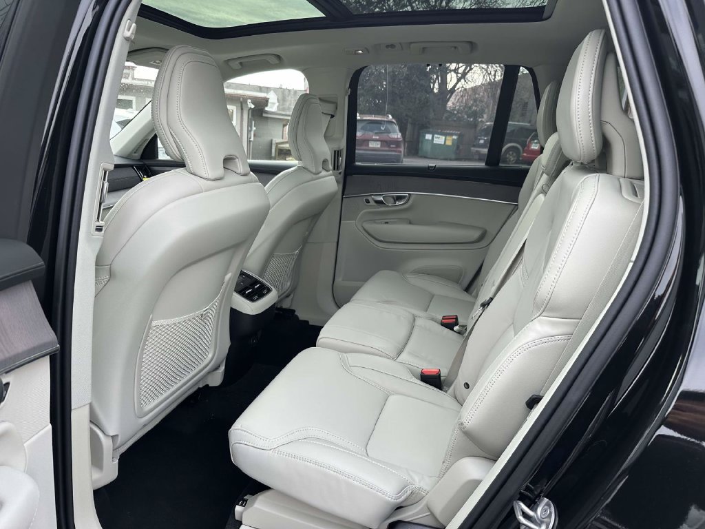 New 2026 Volvo XC90 B6 Ultra w/ Protection Package Premier AWD/4WD image 14
