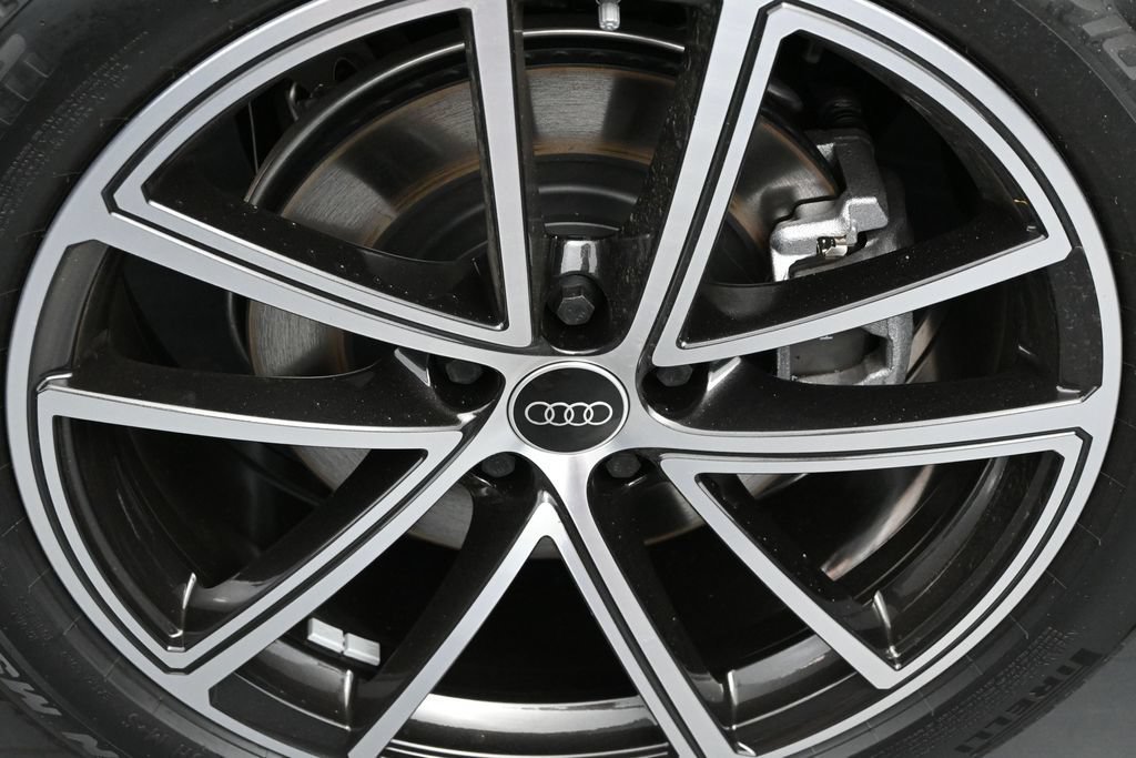 New 2026 Audi Q5 Premium Plus AWD/4WD image 20