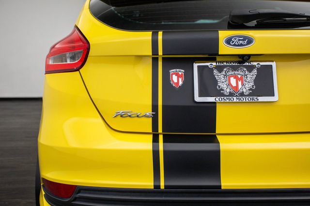 Used 2017 Ford Focus ST w/ Equipment Group 402A image 38