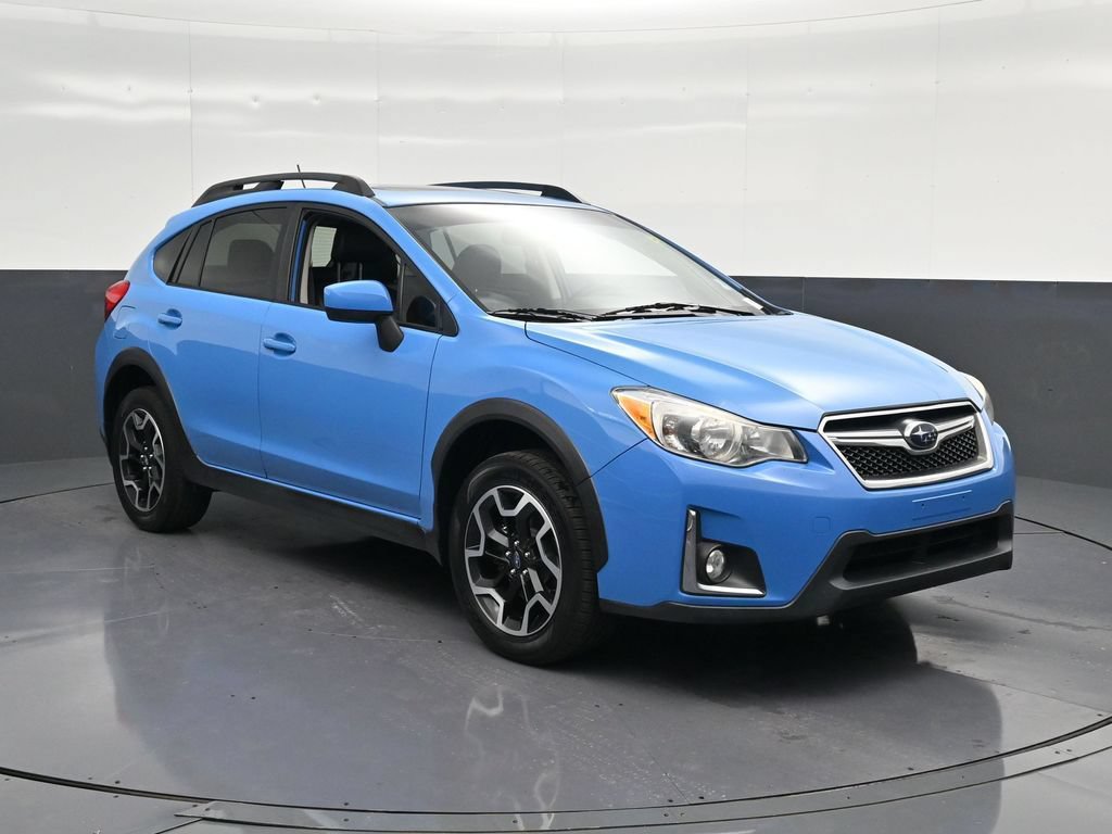 Used 2016 Subaru Crosstrek 2.0i Premium w/ Moonroof Package AWD/4WD image 5