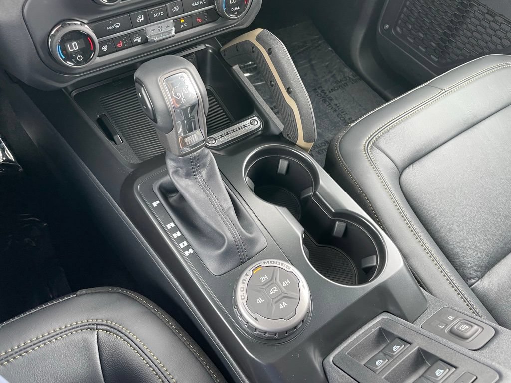New 2025 Ford Bronco Badlands AWD/4WD image 13