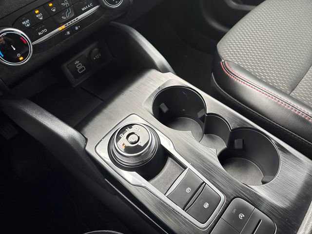 Used 2025 Ford Escape ST-Line image 27
