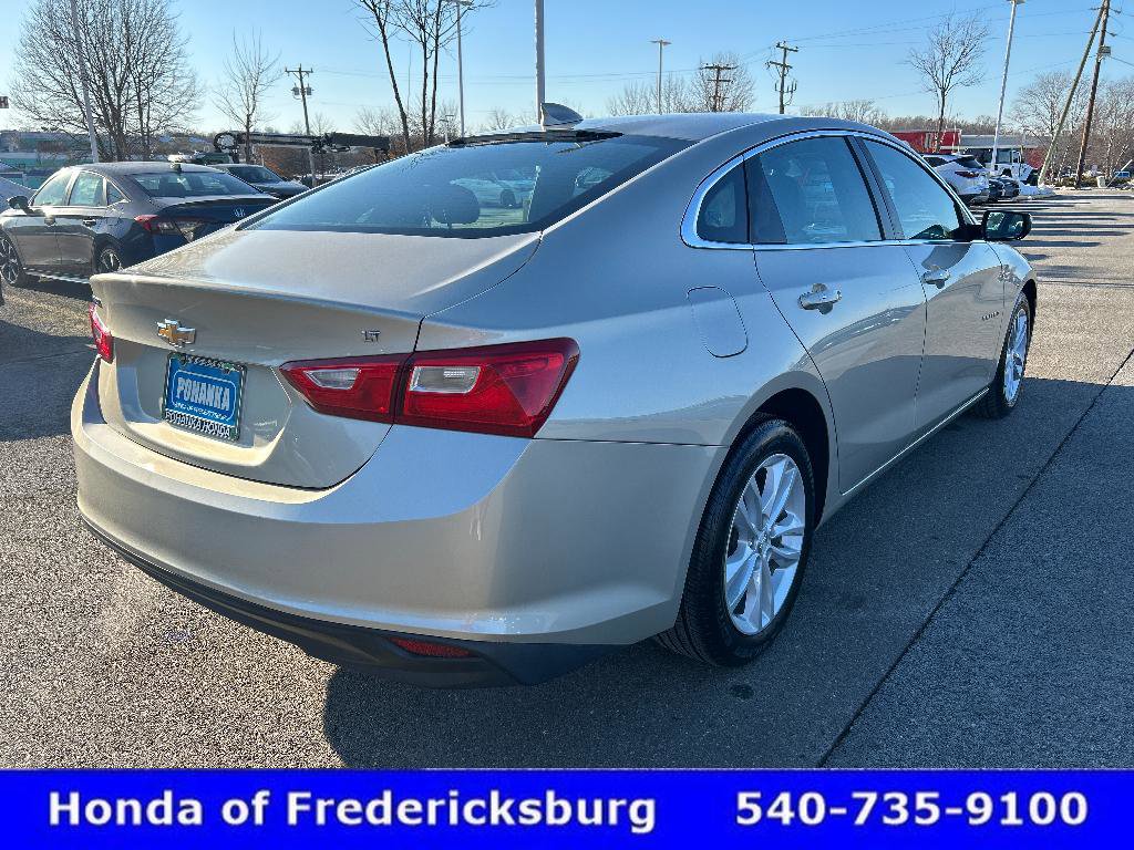 Used 2016 Chevrolet Malibu LT w/ Leather Package image 6