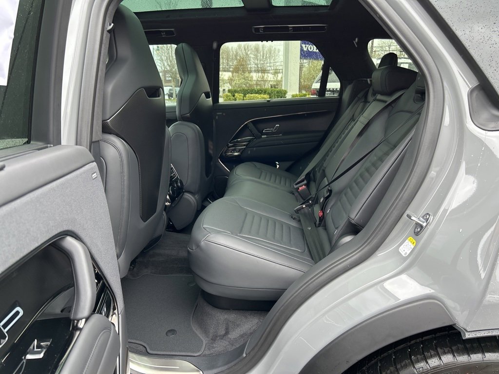 New 2025 Land Rover Range Rover Sport SV Edition Two image 5