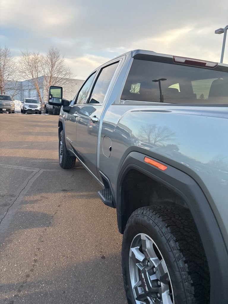 Used 2025 GMC Sierra 2500 SLT w/ SLT Convenience Package image 22