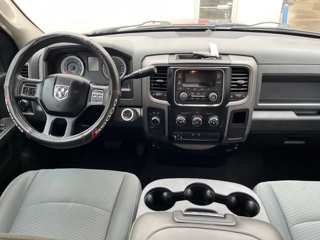 Used 2015 RAM 1500 ST w/ SXT Appearance Group AWD/4WD image 11