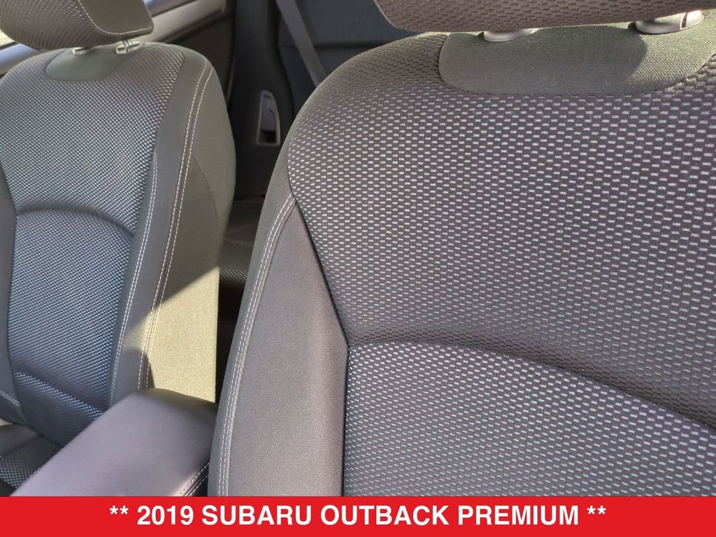 Used 2019 Subaru Outback 2.5i Premium image 17