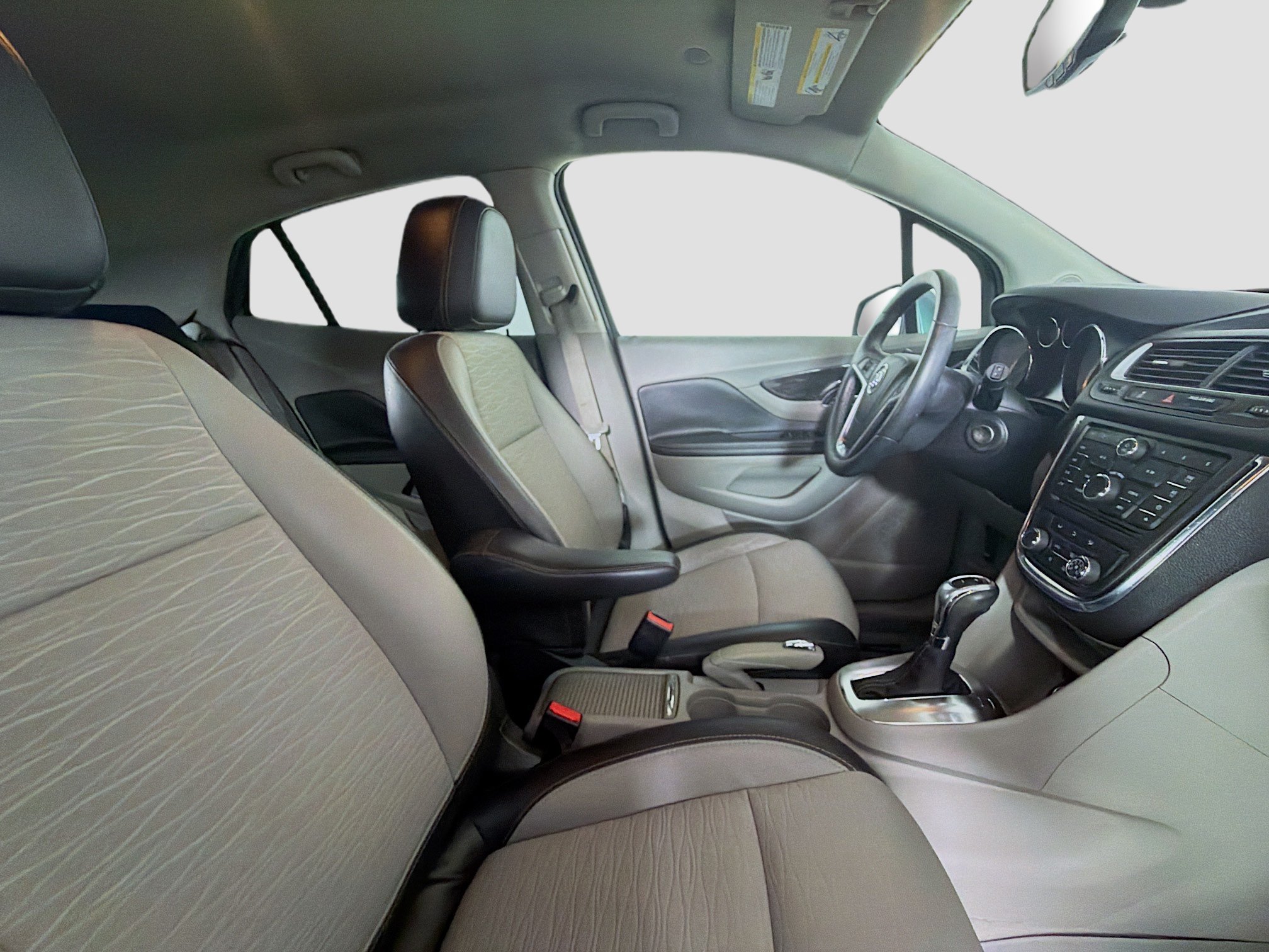 Used 2015 Buick Encore FWD image 28