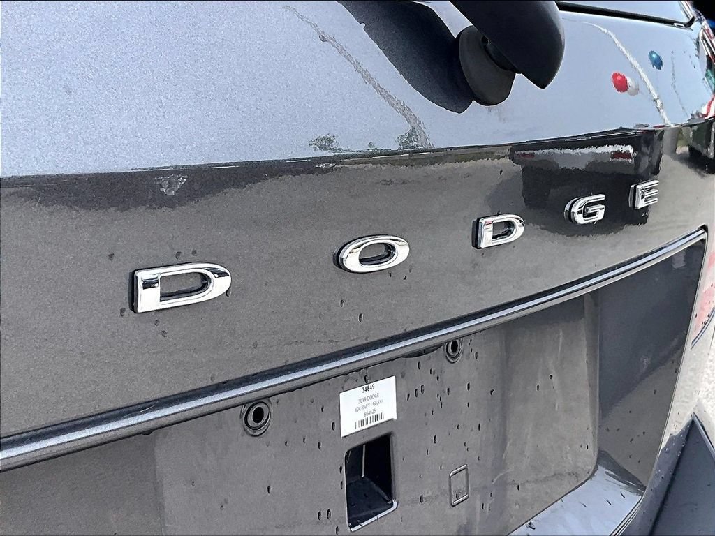 Used 2019 Dodge Journey SE FWD image 9