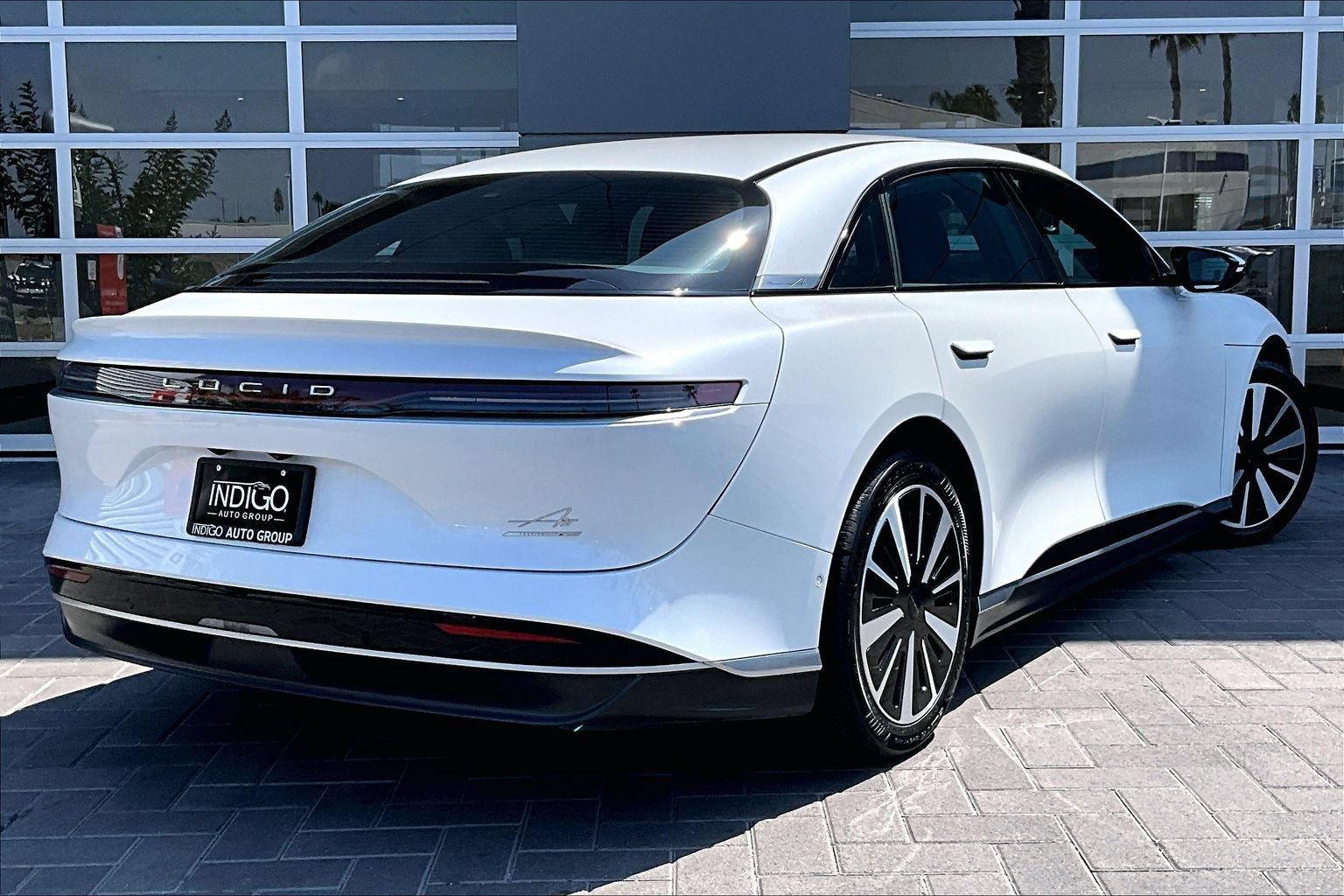 Used 2024 Lucid Air Touring AWD/4WD image 13