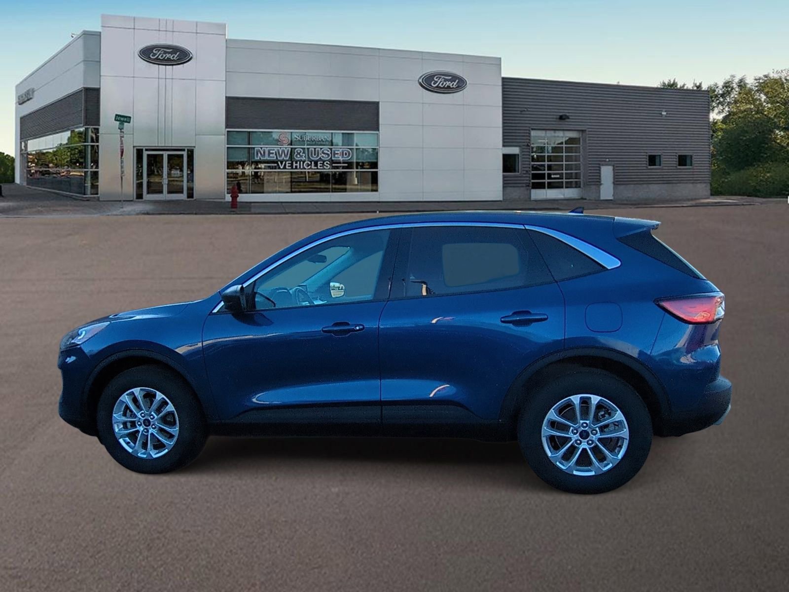 Used 2022 Ford Escape SE w/ Cold Weather Package image 7