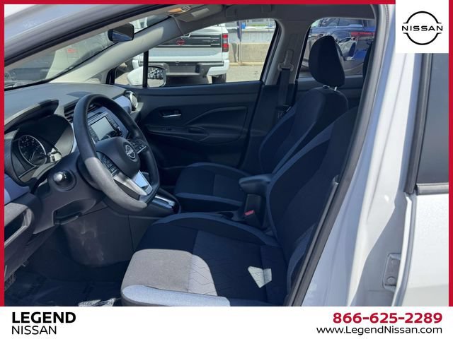 Used 2023 Nissan Versa SV FWD image 13