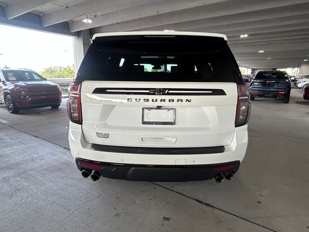Used 2024 Chevrolet Suburban Z71 w/ Off-Road Capability Package AWD/4WD image 4