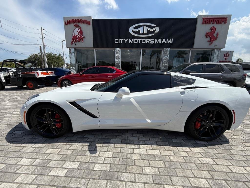 Used 2019 Chevrolet Corvette Stingray Coupe w/ Battery Protection Package RWD image 4