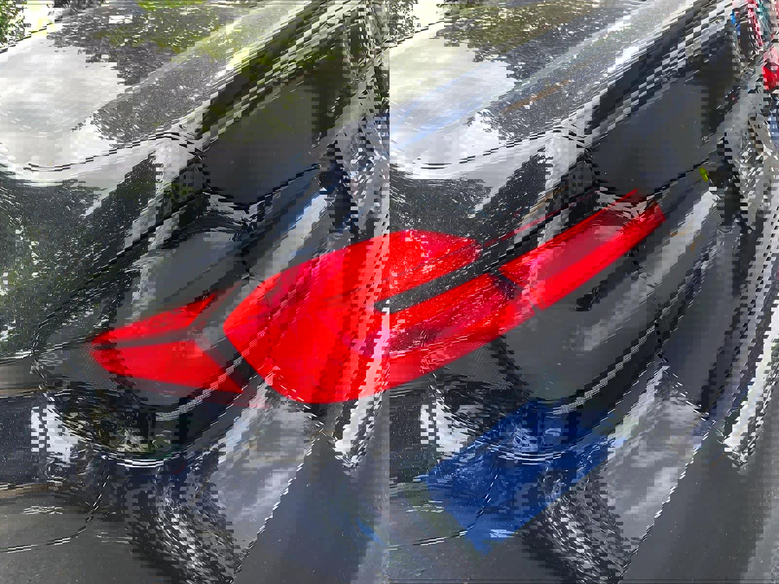 Used 2023 BMW 540i w/ M Sport Package image 30