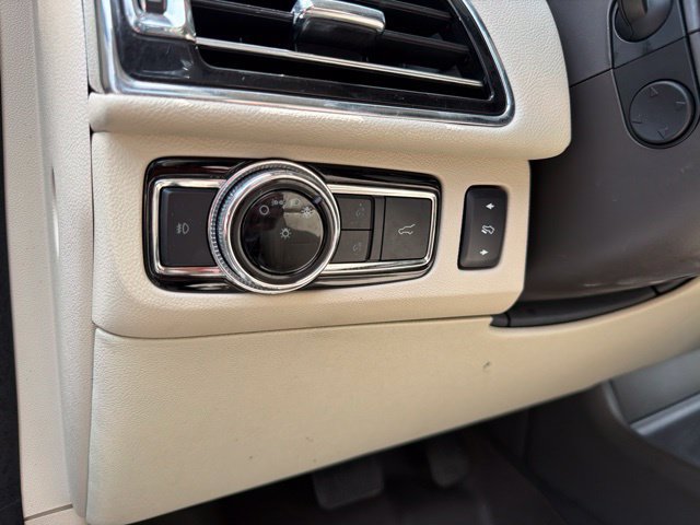 Used 2018 Lincoln Navigator Select w/ Technology Package AWD/4WD image 25