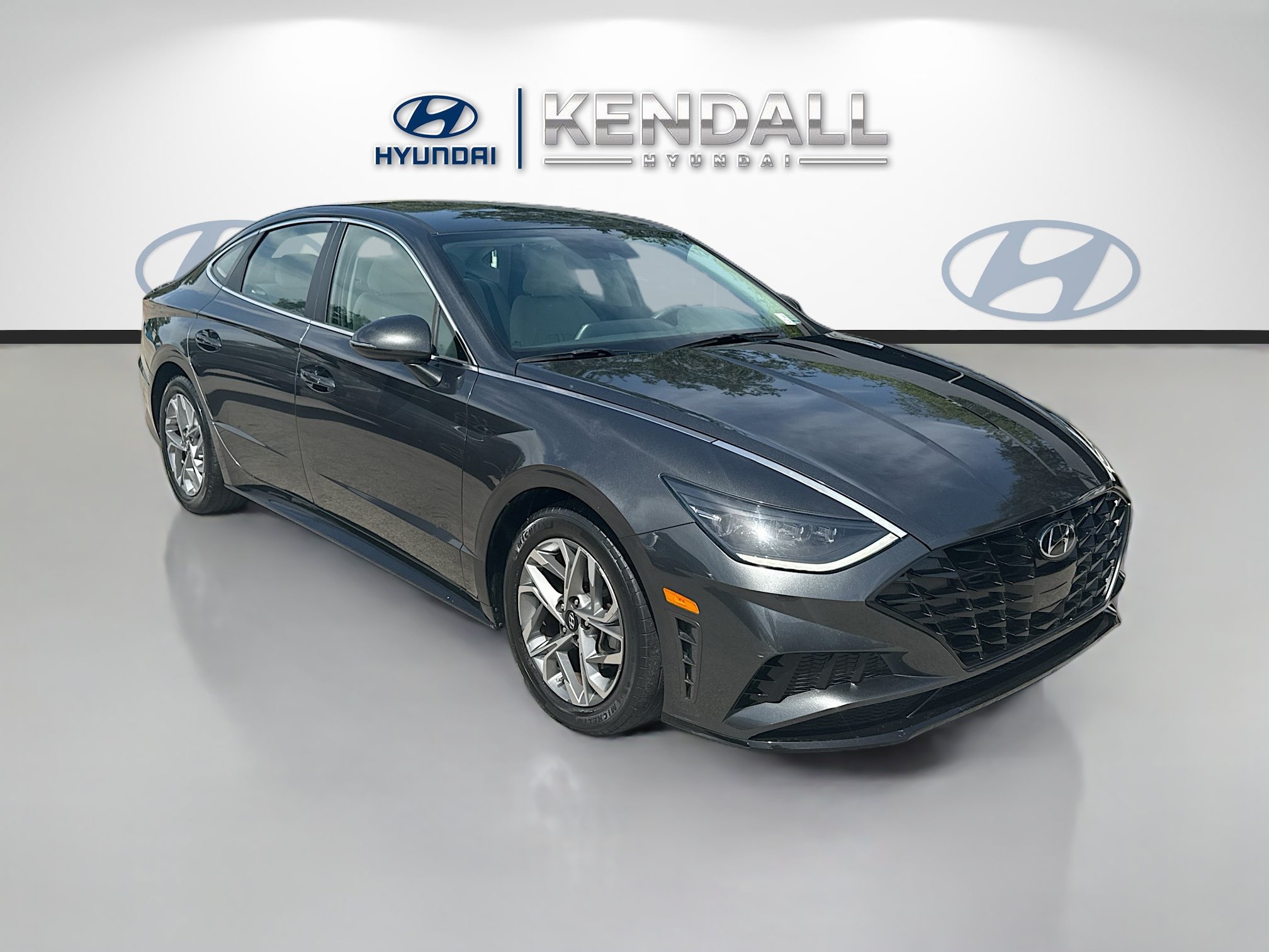 Used 2023 Hyundai Sonata SEL FWD image 1