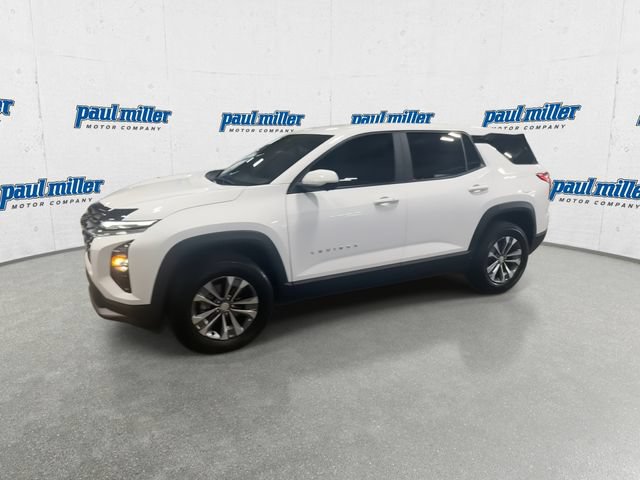 Used 2025 Chevrolet Equinox LT w/ Safety and Technology Package FWD image 5
